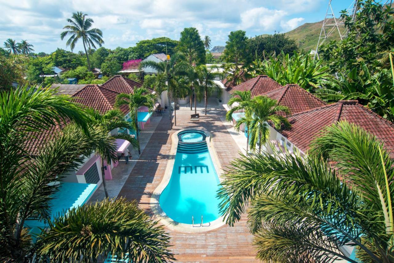 Mad Monkey Kuta Lombok Hostel Ngoại thất bức ảnh