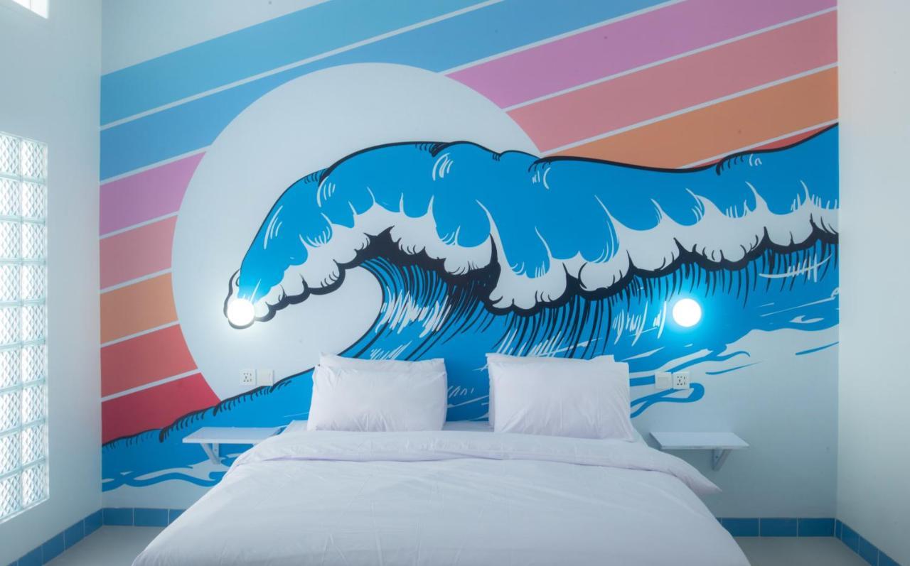 Mad Monkey Kuta Lombok Hostel Ngoại thất bức ảnh