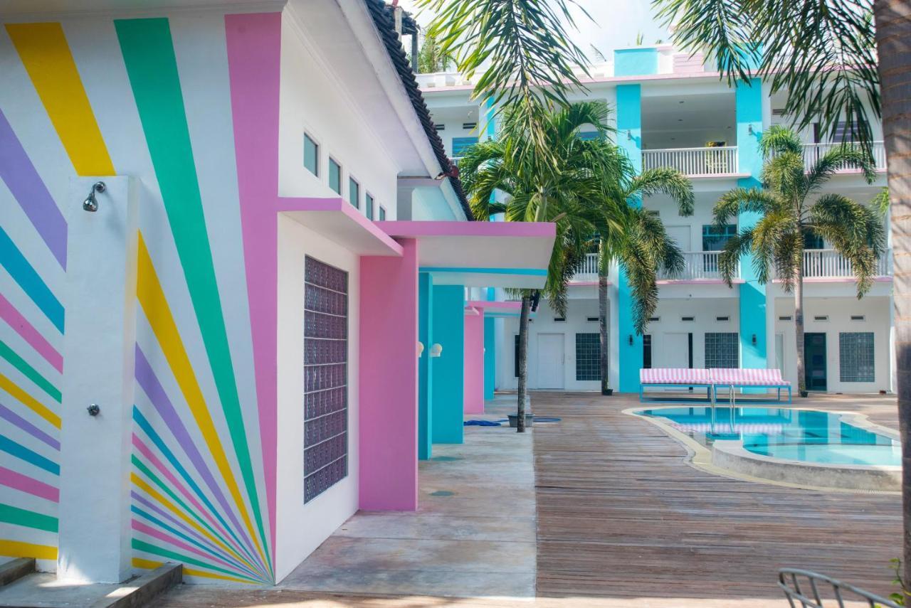 Mad Monkey Kuta Lombok Hostel Ngoại thất bức ảnh