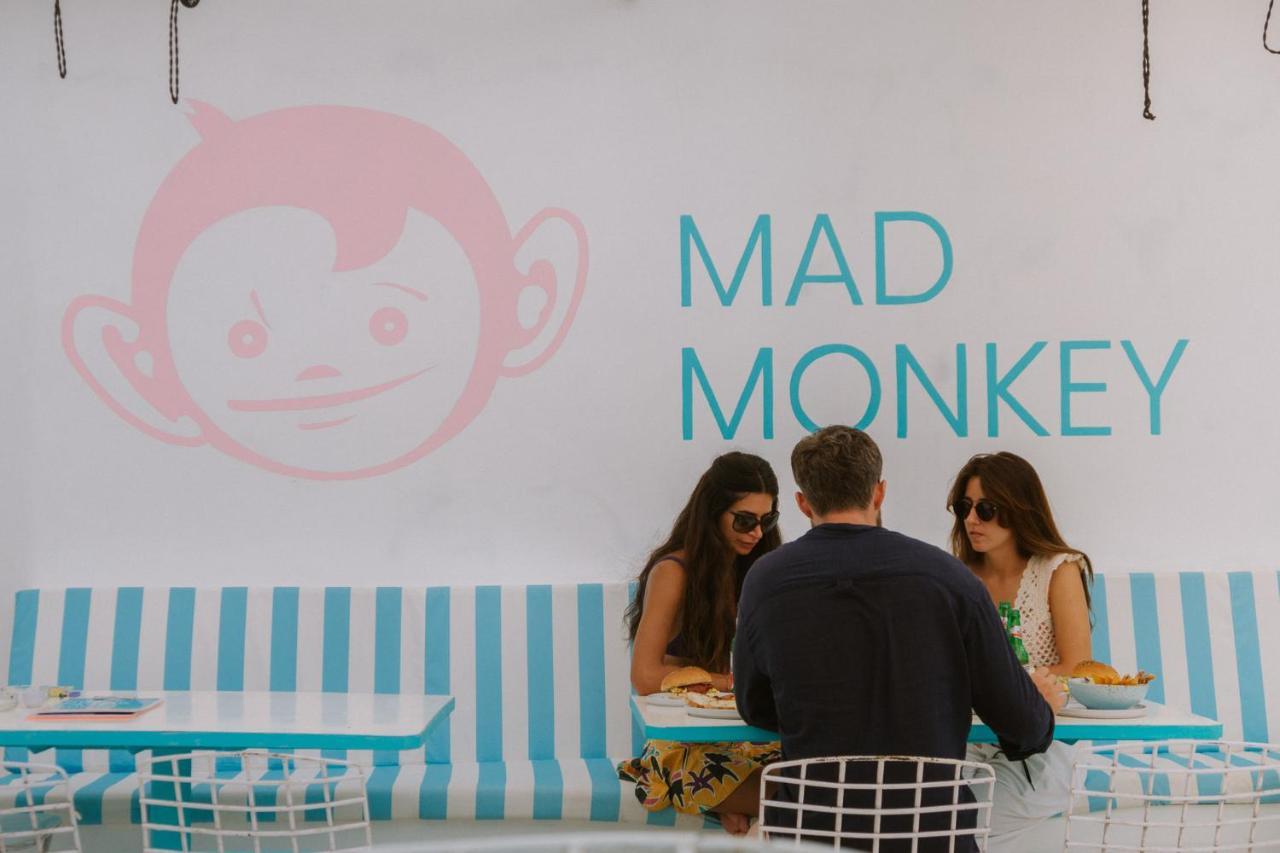 Mad Monkey Kuta Lombok Hostel Ngoại thất bức ảnh