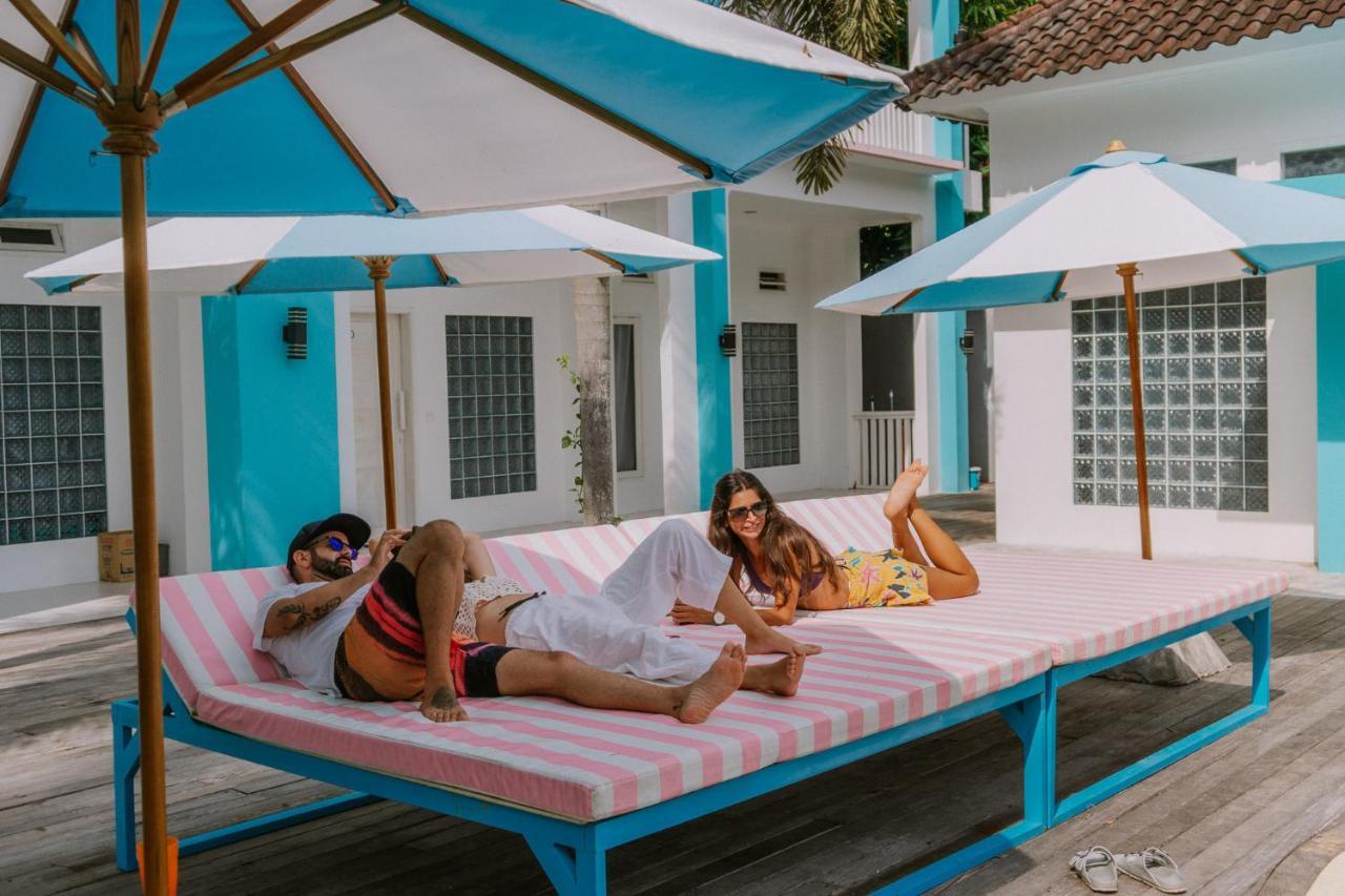 Mad Monkey Kuta Lombok Hostel Ngoại thất bức ảnh