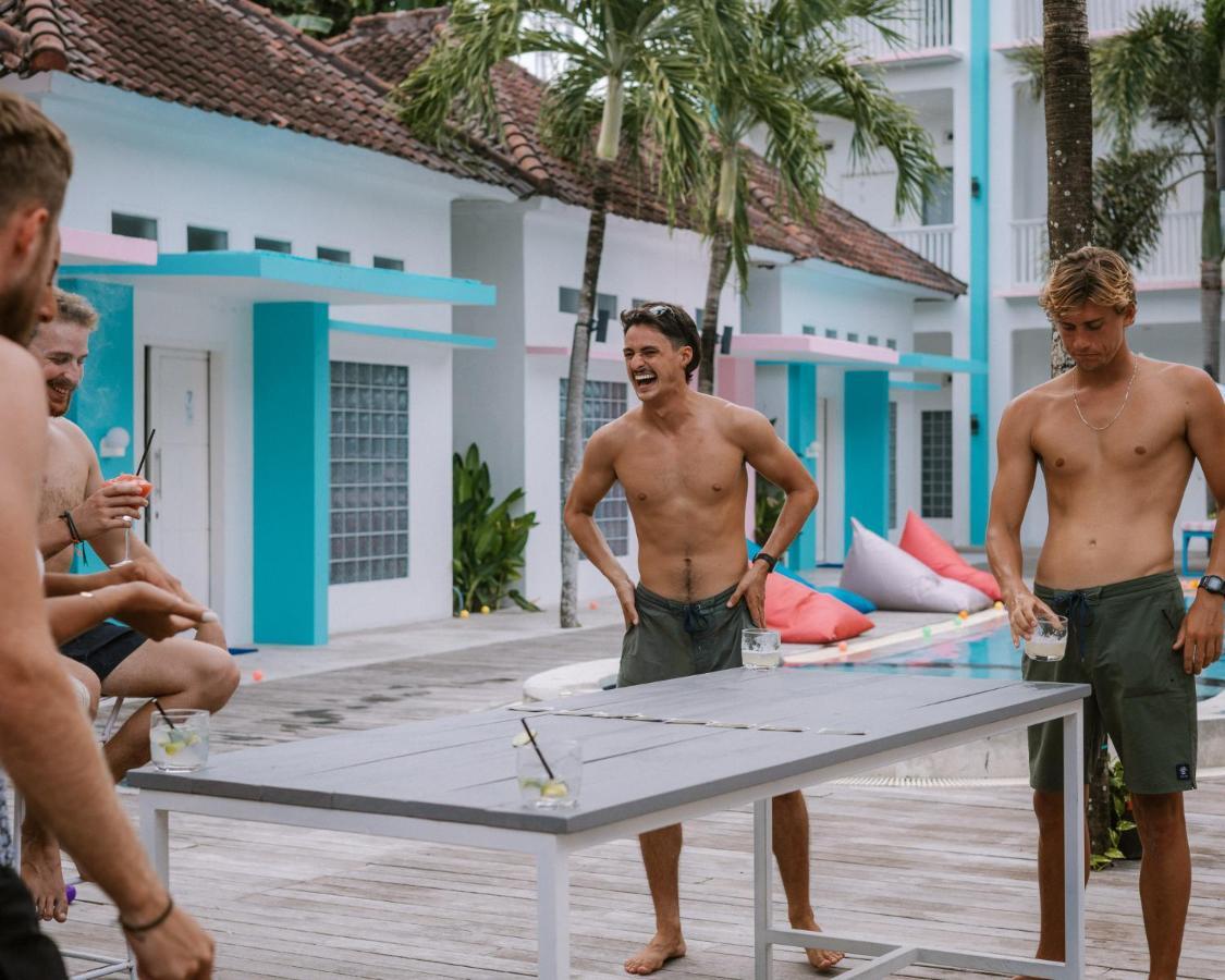 Mad Monkey Kuta Lombok Hostel Ngoại thất bức ảnh